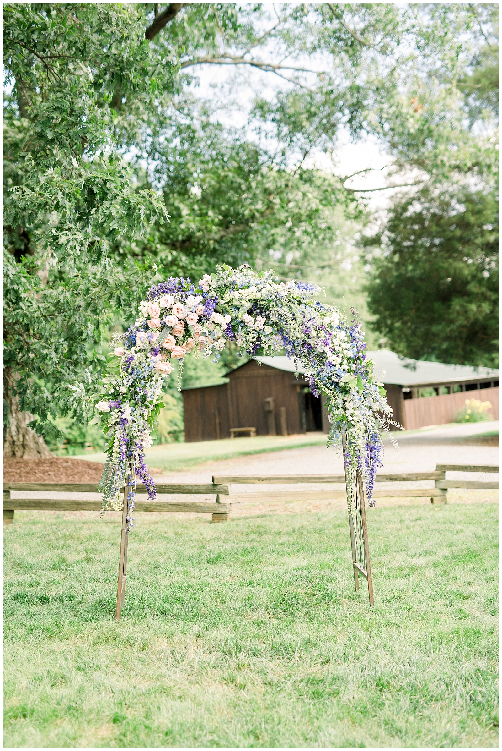Floral_Arch_Green_Gables_Farm_Wedding_Katheryn_Jeanne_Photography_2018414