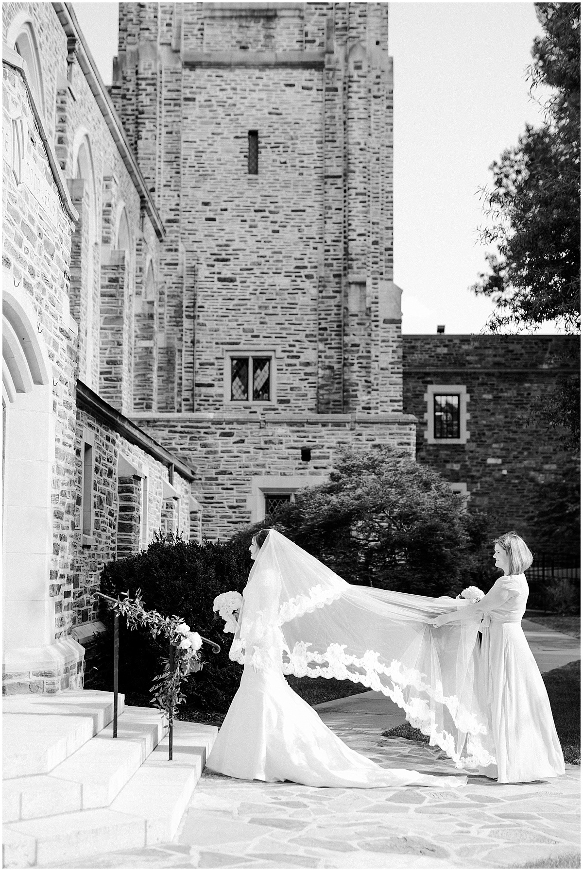 Luxury__Charlotte_NC_Country_Club_Wedding_MyersParkUnitedMethodist_Summer_Wedding_Katheryn_Jeanne_Photography