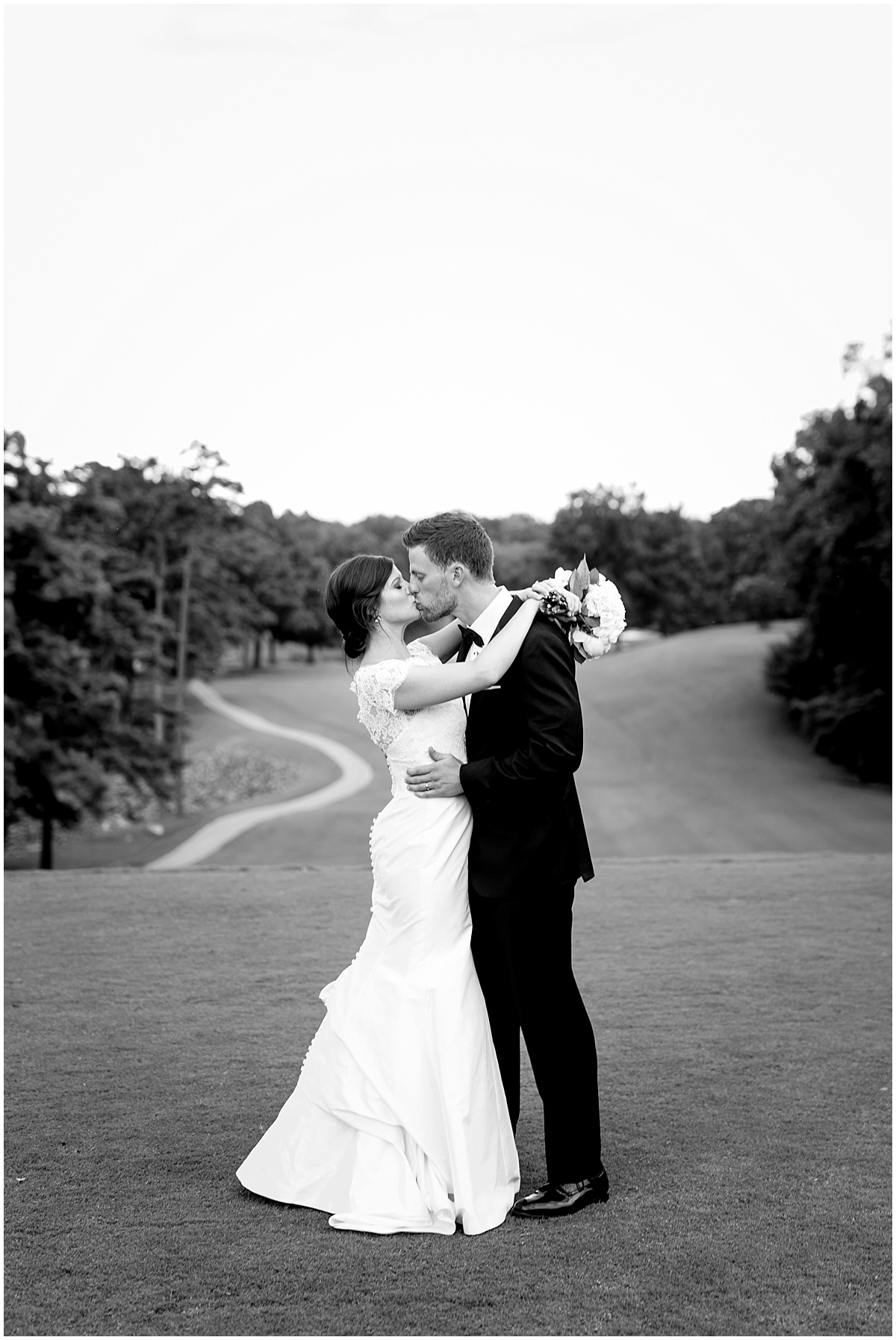 Luxury__Charlotte_NC_Country_Club_Wedding_MyersParkCountryClub_Summer_Wedding_Katheryn_Jeanne_Photography