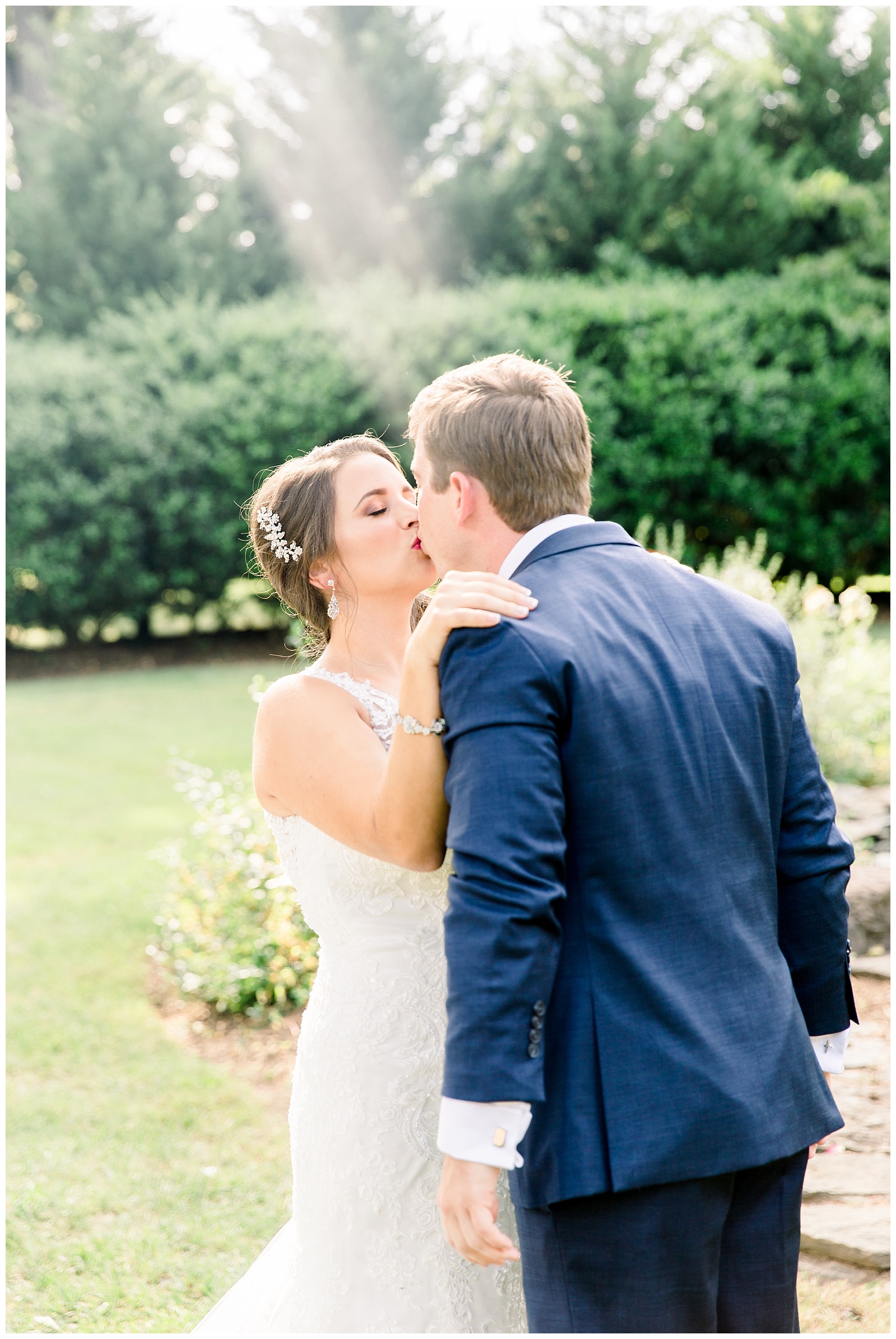 Alexander_Homestead_Fall_Wedding_KatherynJeannePhotography611