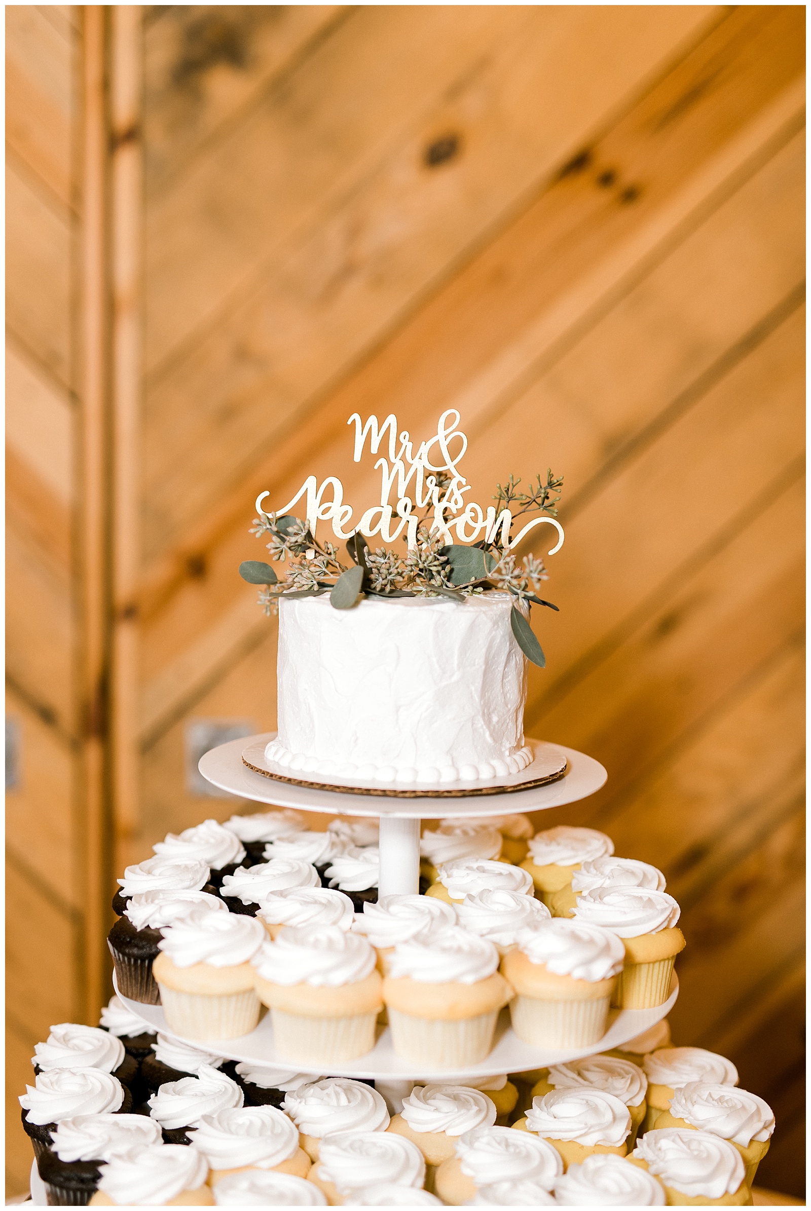 Alexander_Homestead_Fall_Wedding_KatherynJeannePhotography611