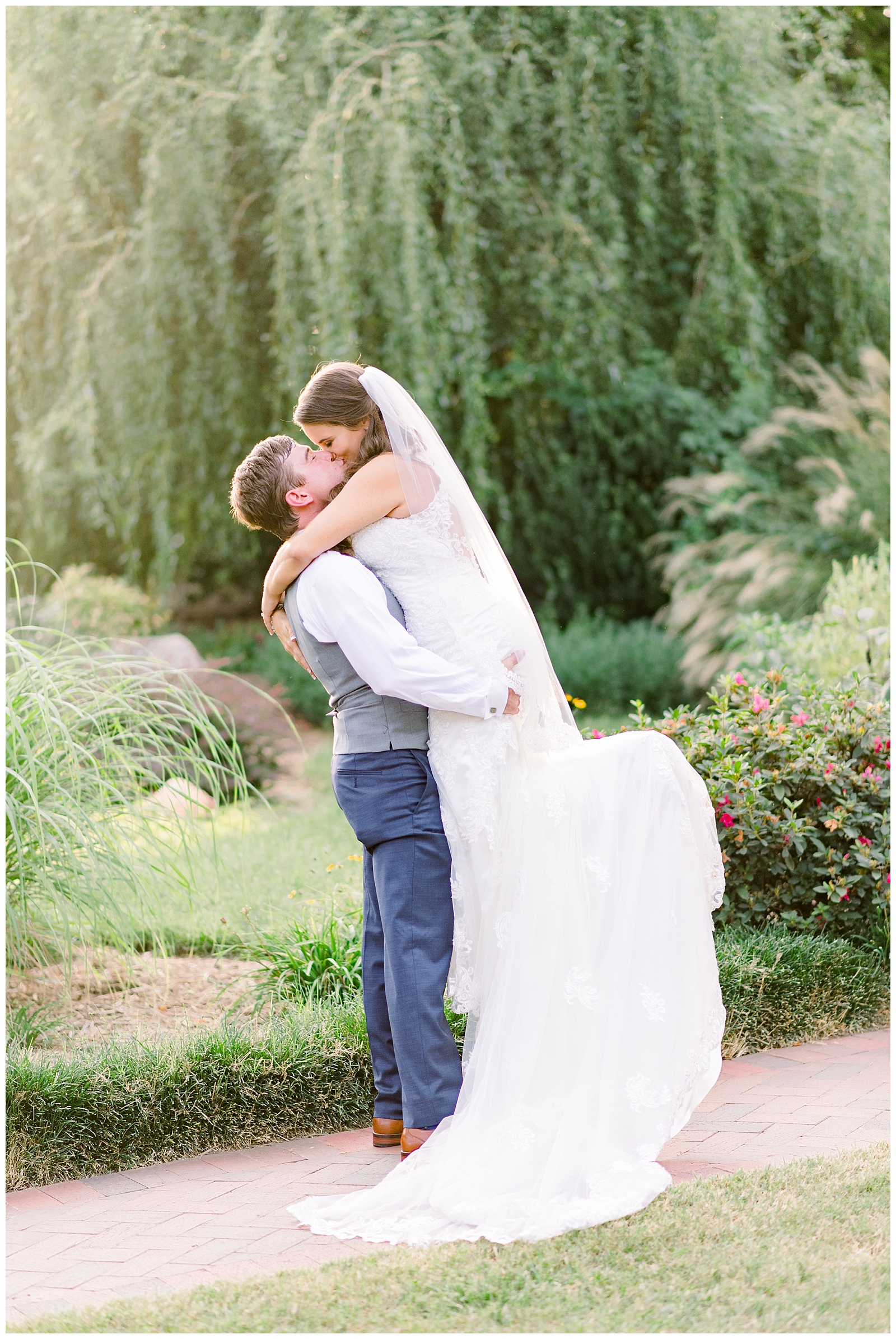 Alexander_Homestead_Fall_Wedding_KatherynJeannePhotography611